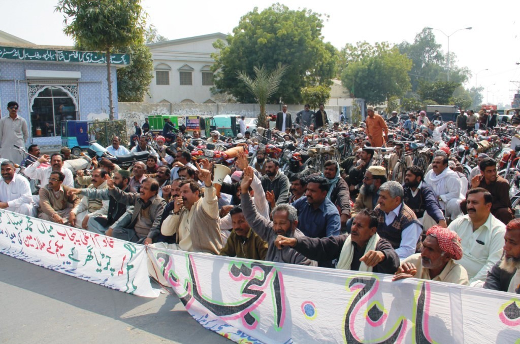 لودھراں: نجکاری کے خلاف واپڈا کے محنت کشوں کا احتجاجی مظاہرہ